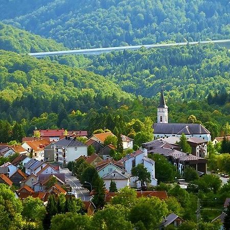 Apartment Bozic Vrbovsko Dış mekan fotoğraf