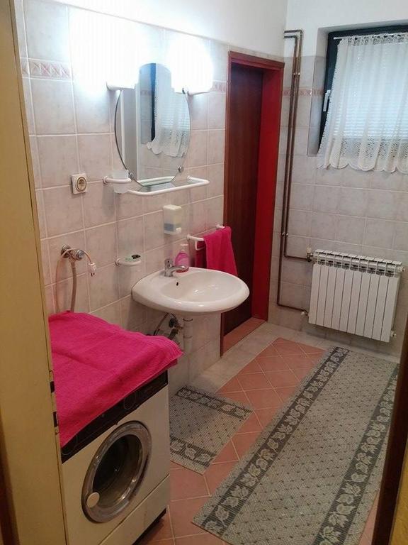 Apartment Bozic Vrbovsko Dış mekan fotoğraf